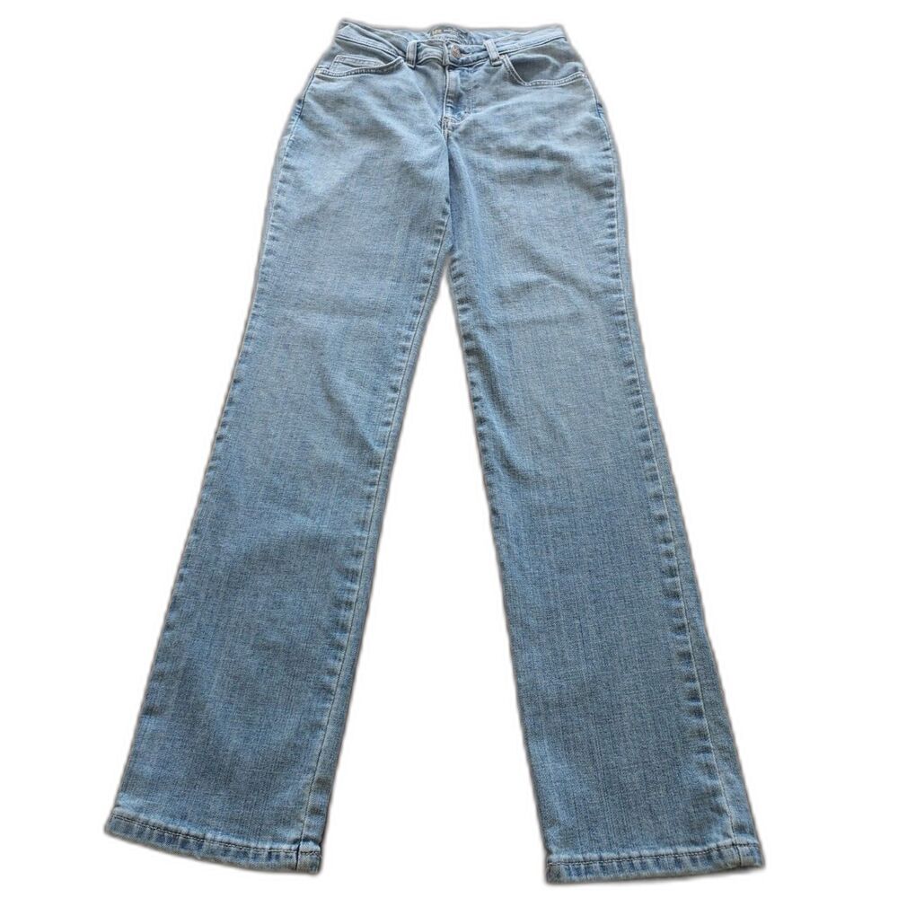 Lee - Relaxed Fit Jeans - Straight Leg - Mid Rise - Blue Wash - Women Size 2 - Picture 2 of 8